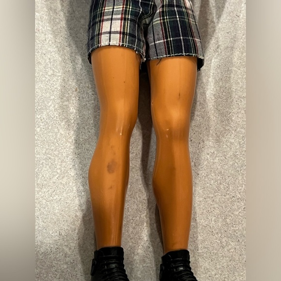 Vintage Lot of 4 Mattel Ken & Barbie Doll Lot w/ Outfits - Picture 10 of 14